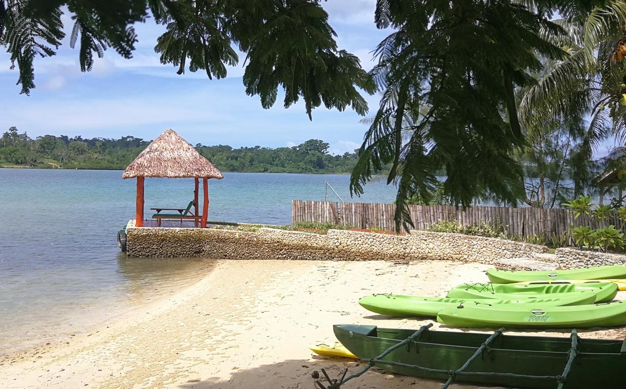 Poppy'S On The Lagoon Port Vila Exterior foto